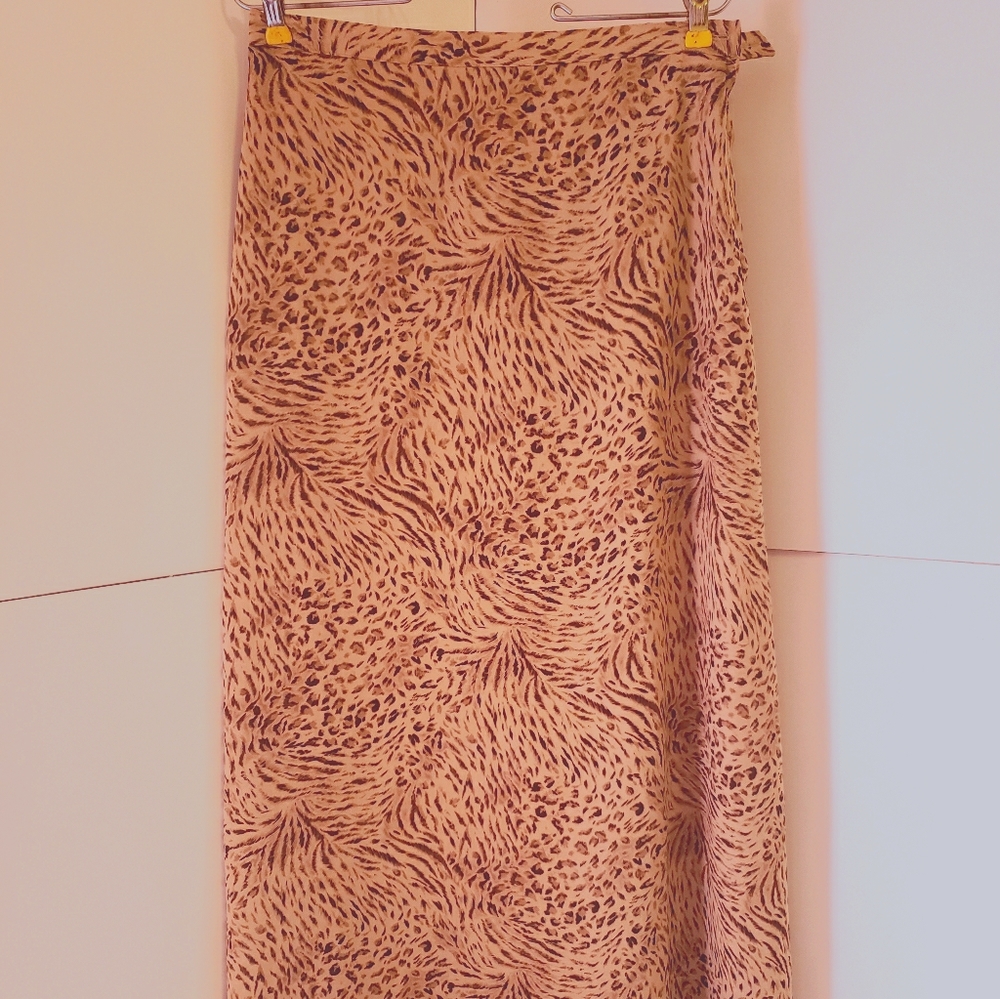 1st Issue animal print skirt